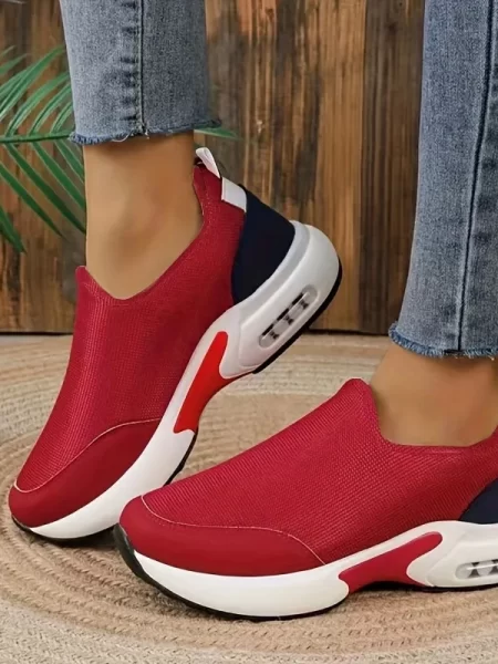 Breathable Mesh Running Shoes Adorable Women Slip-on