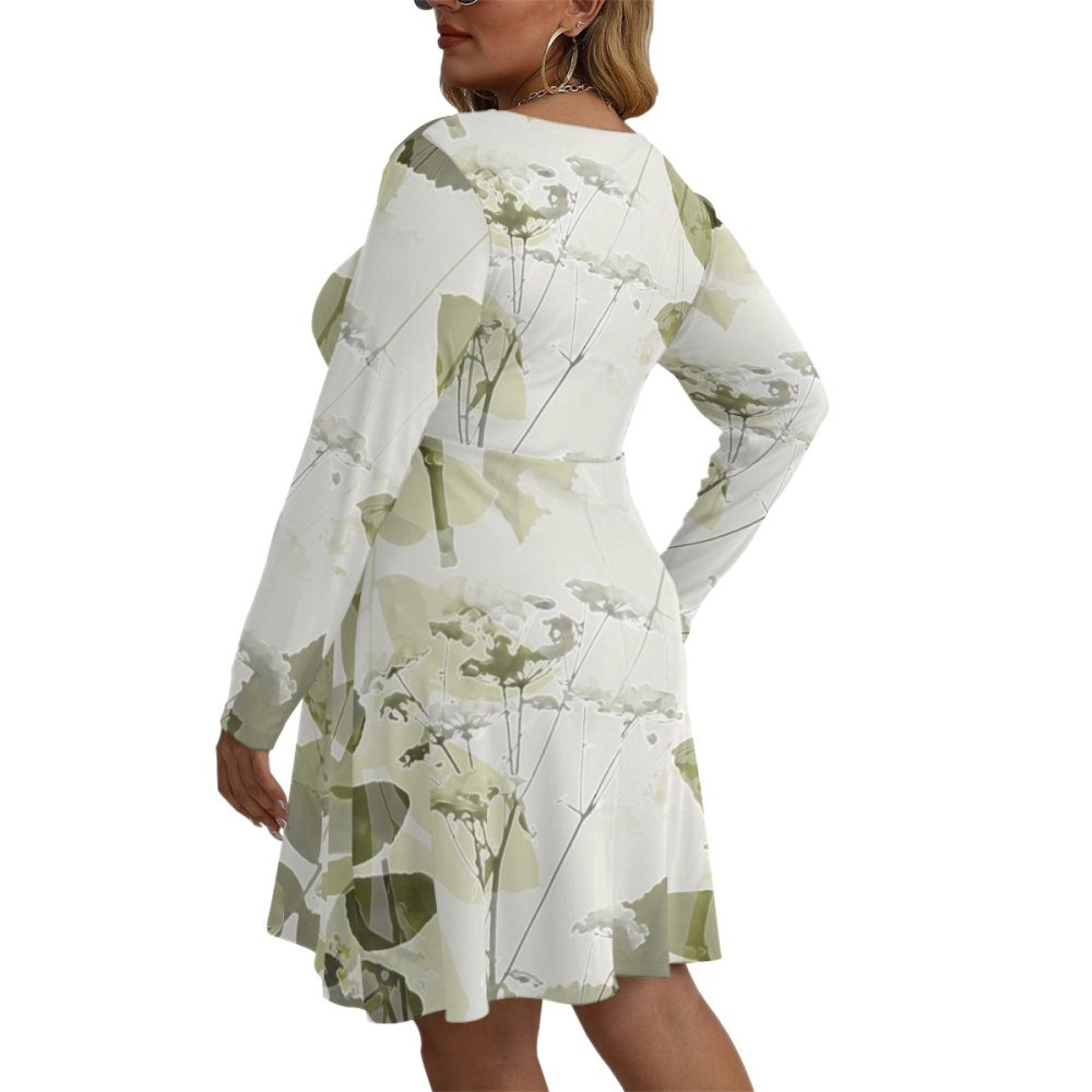 Floral Mini Dress for Curvy Women V-neck Long Sleeve Plus Size